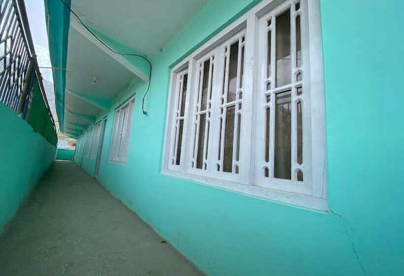 پانسیون Homeland Guest House Skd