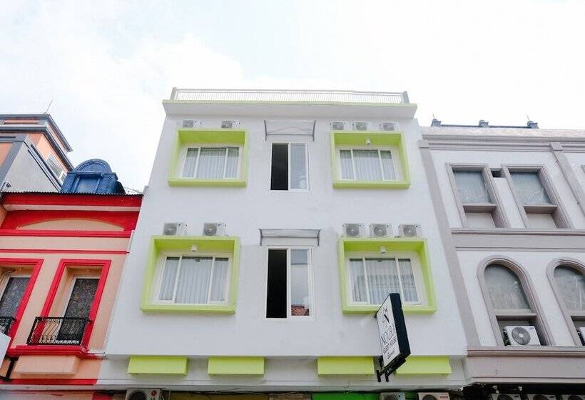 Pension Noura Guest House Syariah Soehatt