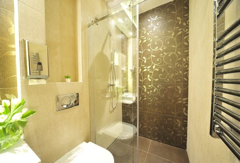 پانسیون Nv Luxury Suites & Spa