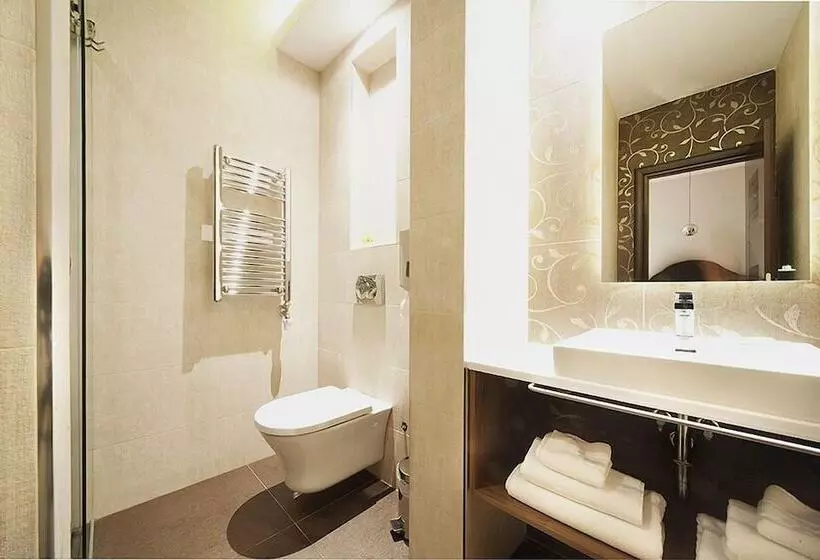 پانسیون Nv Luxury Suites & Spa