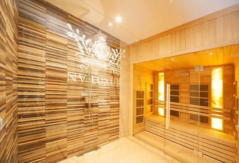 پانسیون Nv Luxury Suites & Spa