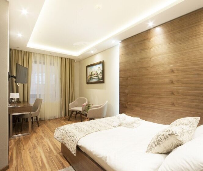 پانسیون Nv Luxury Suites & Spa