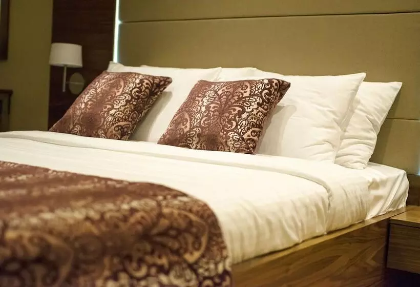 پانسیون Nv Luxury Suites & Spa