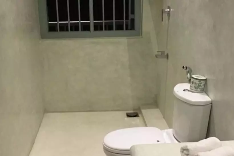 ペンション Parawa House