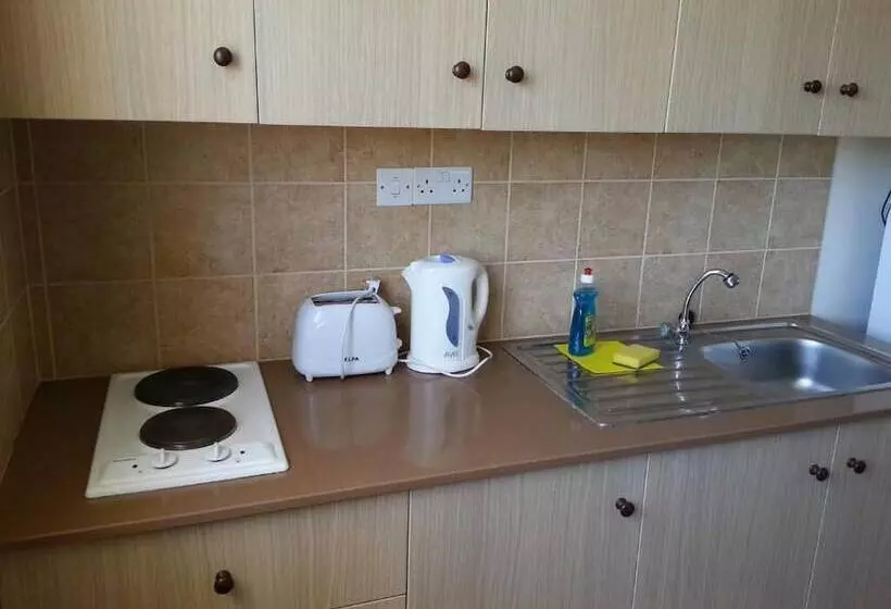 پانسیون St. Lazaros House