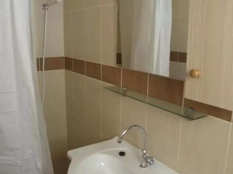 پانسیون St. Lazaros House