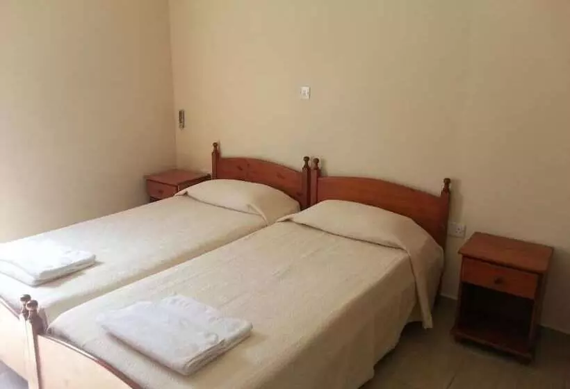 پانسیون St. Lazaros House