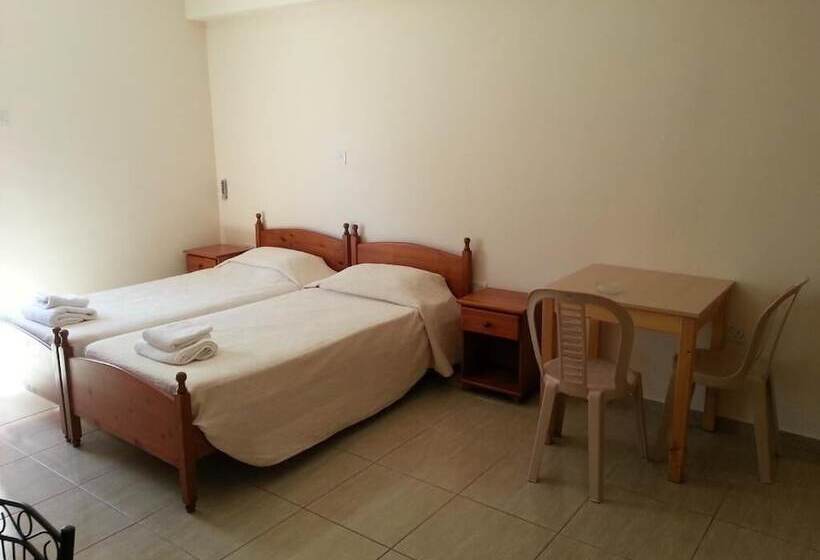 پانسیون St. Lazaros House