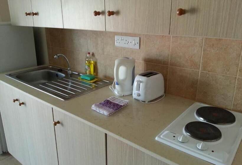 پانسیون St. Lazaros House