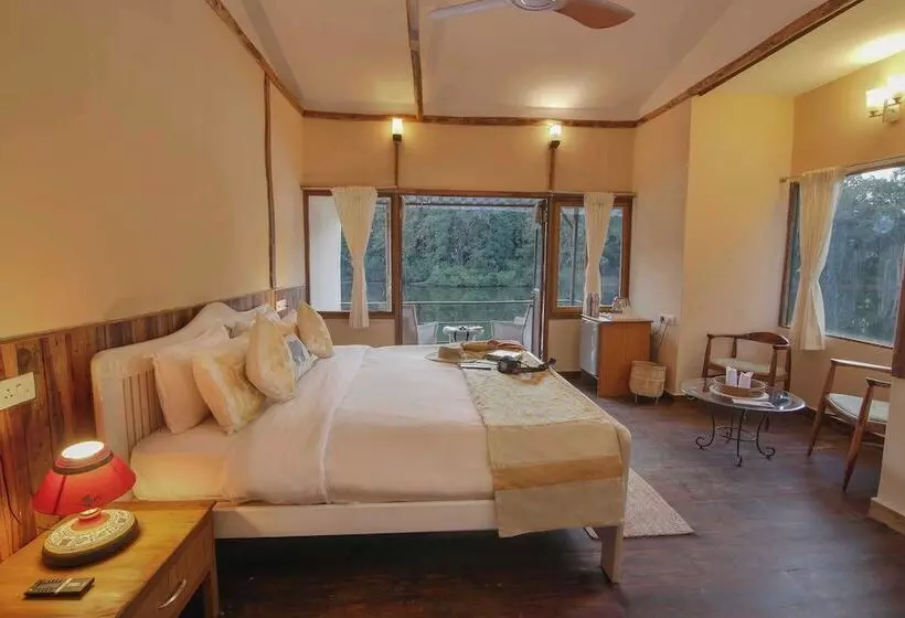 リゾートホテル Rukhad Jungle Camp   Pench
