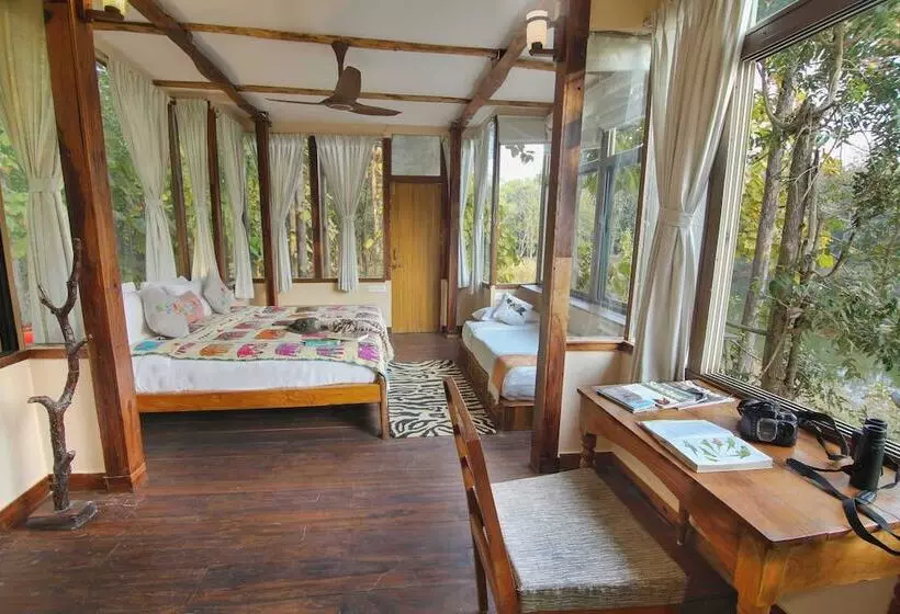 リゾートホテル Rukhad Jungle Camp   Pench