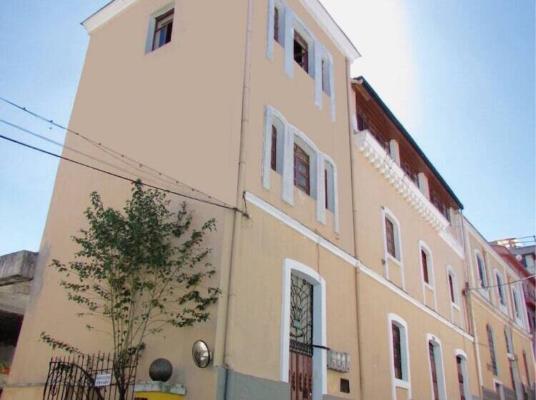 San Blas House & Suites