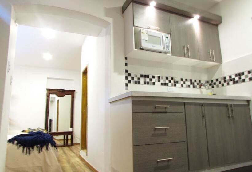 San Blas House & Suites