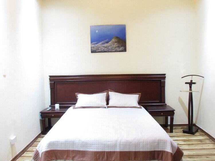 San Blas House & Suites