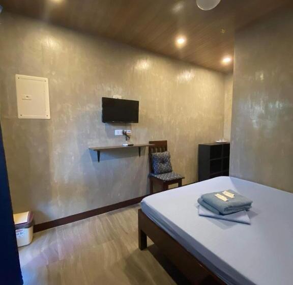 הוסטל Wilnags Inn Puerto Princesa Near Airport