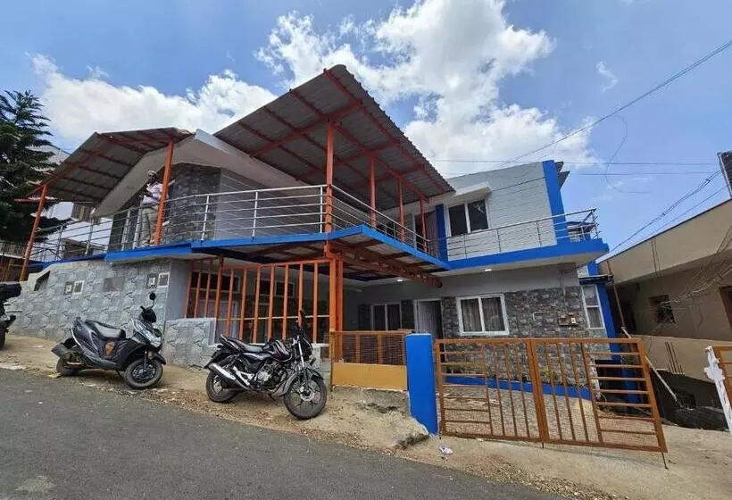 ペンション The Happy Home Stay At Ooty