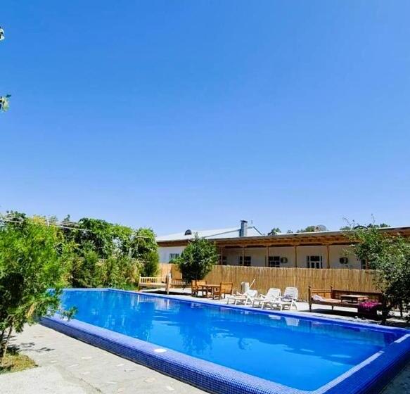 ריאדים Ohun Caravan Sarai