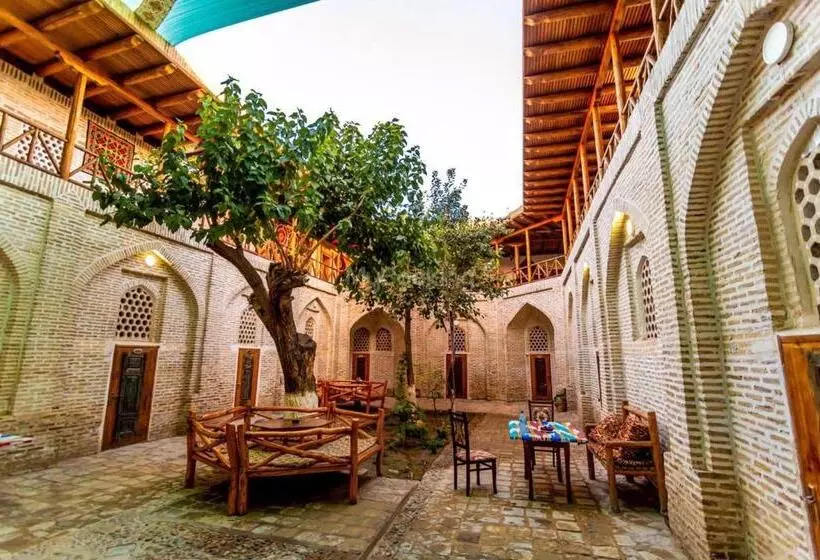 リヤド Ohun Caravan Sarai