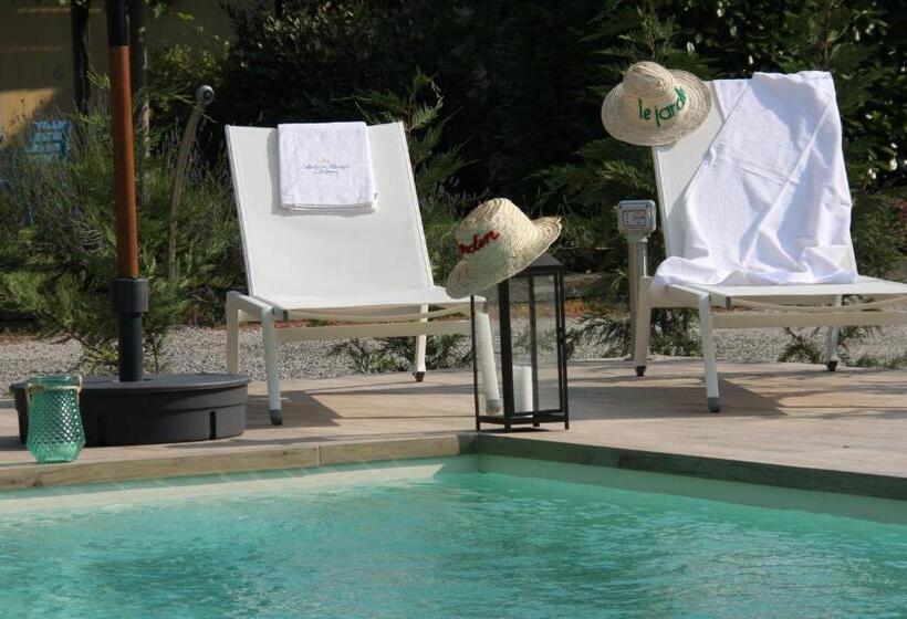 Bed and Breakfast Antico Casale Mattei Adult Only