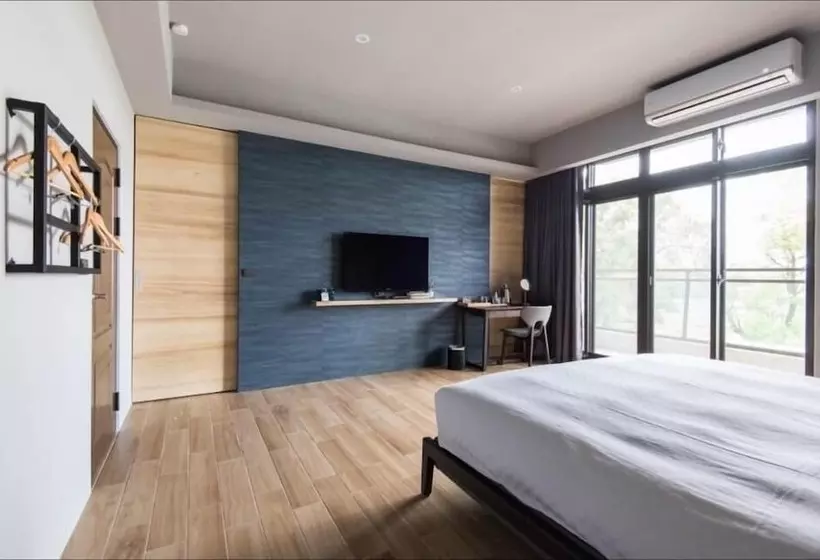 تختخواب و صبحانه Rainbow Homestay