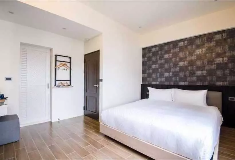 تختخواب و صبحانه Rainbow Homestay