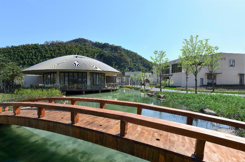 Blossom Hill Hotel Changxing Yishui