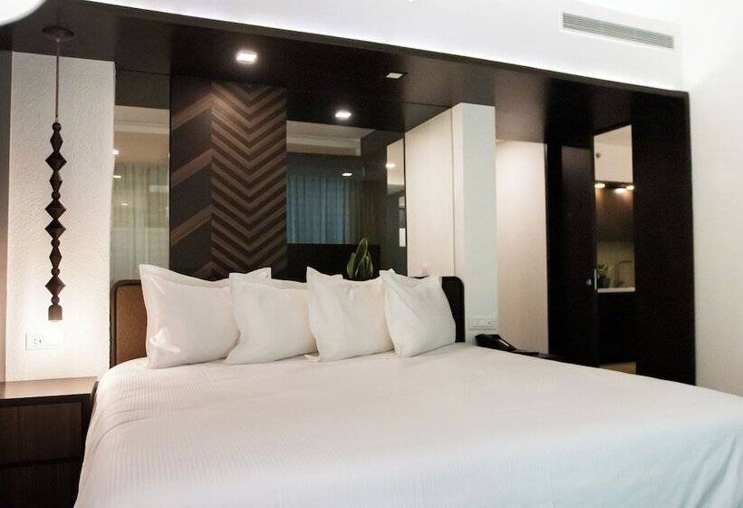 Eurobuilding Hotel & Suites Lecheria