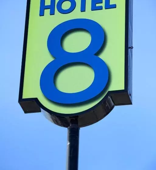 ホテル 8 Fergus Falls