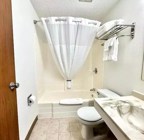 ホテル 8 Fergus Falls