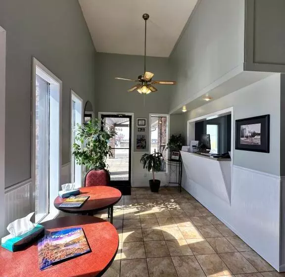 ホテル 8 Fergus Falls