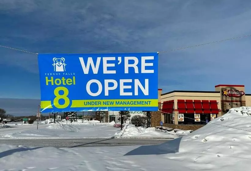 ホテル 8 Fergus Falls