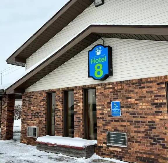 ホテル 8 Fergus Falls