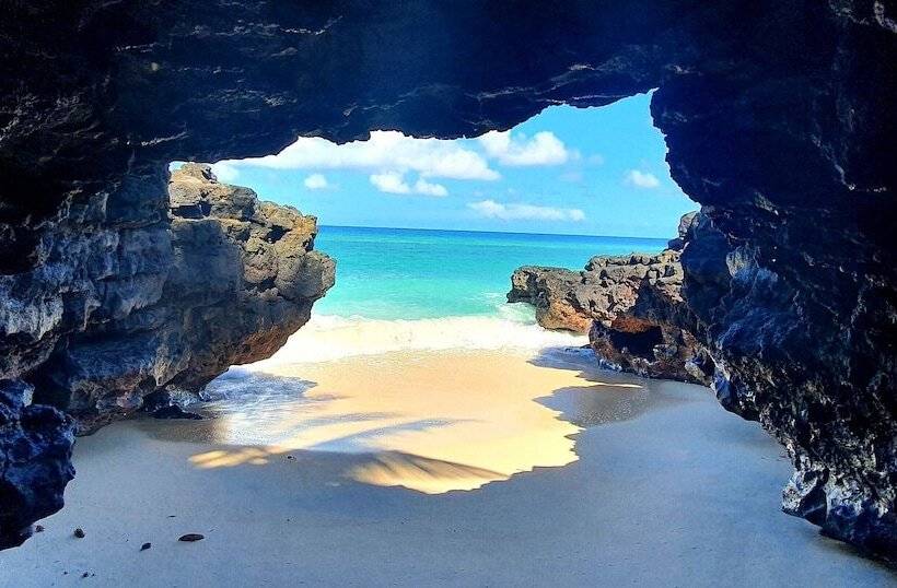 Отель Al Camar Lodge