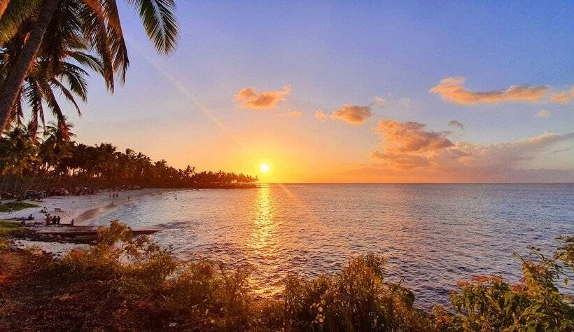 Отель Al Camar Lodge