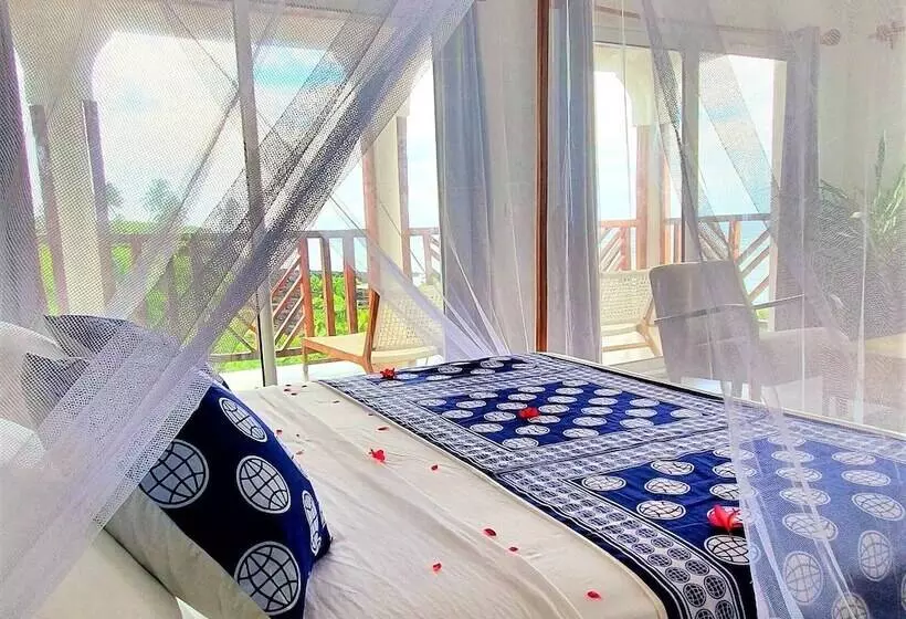 هتل Al Camar Lodge