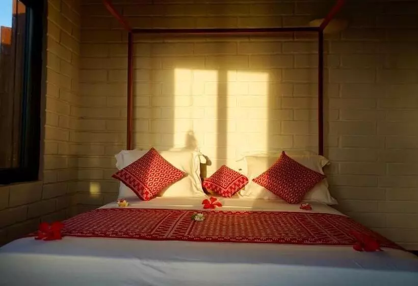 هتل Al Camar Lodge