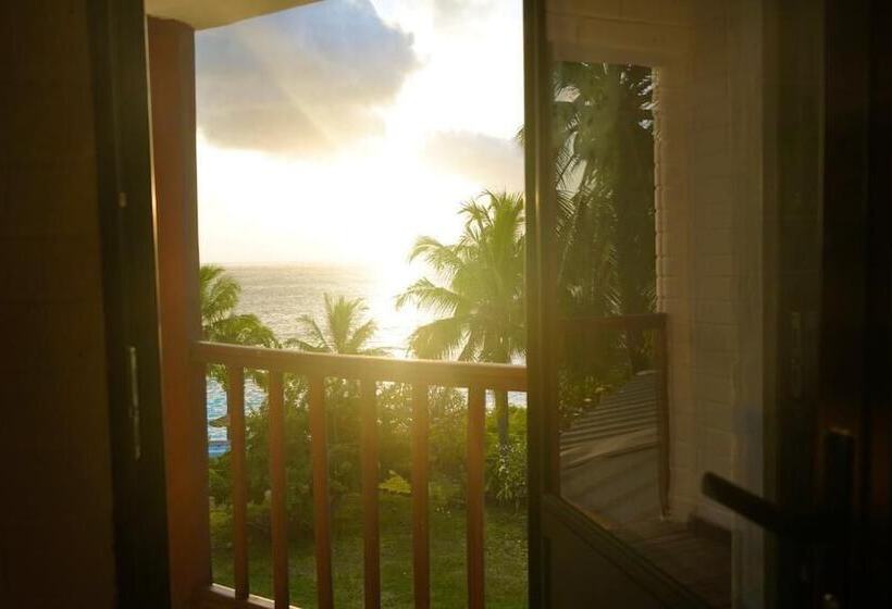 Отель Al Camar Lodge