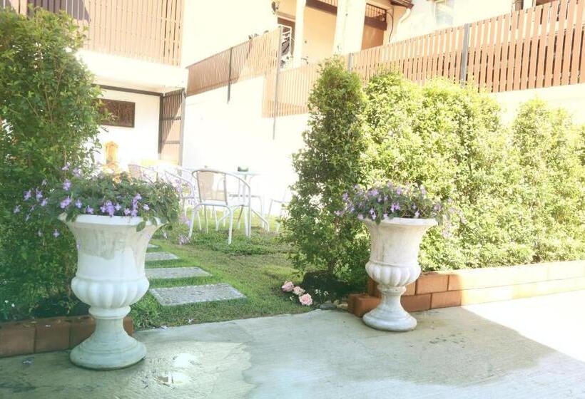 هتل Chiang Mai Heritage House