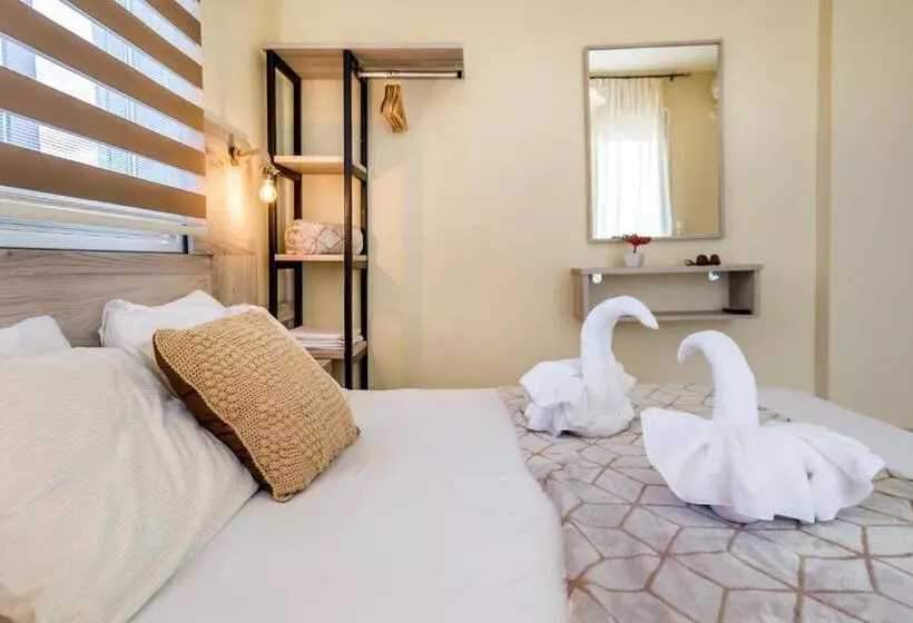 Hotelli Ianos Apartments