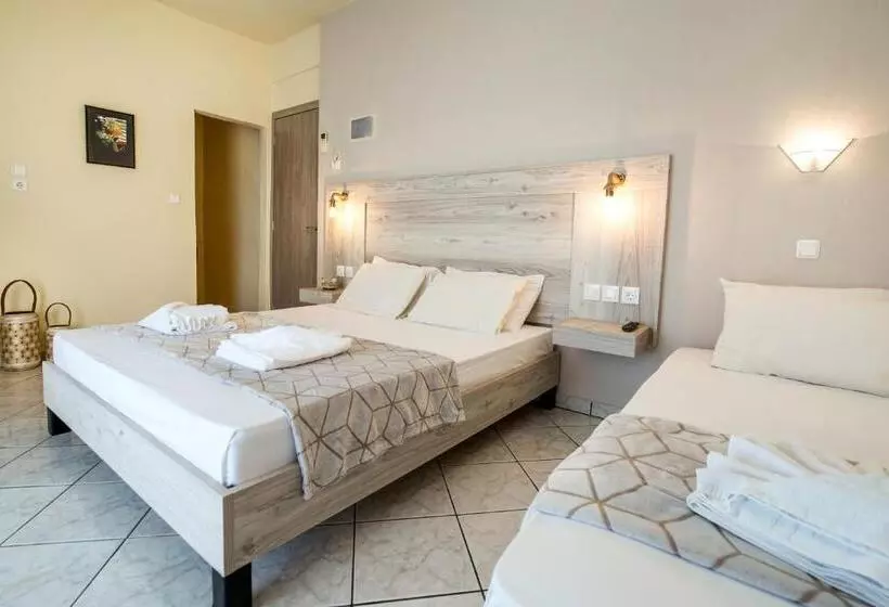 Hotelli Ianos Apartments