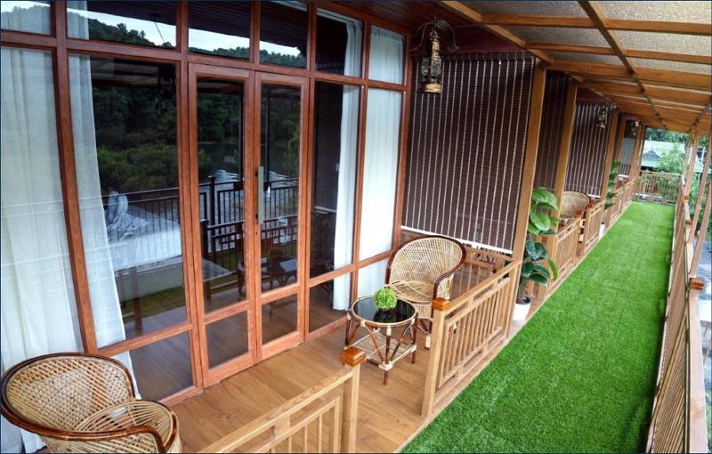 בית מלון כפרי Mazhavilkadu Forest Resort & Restaurant