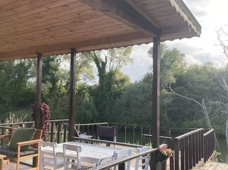 هتل Puerta Villa
