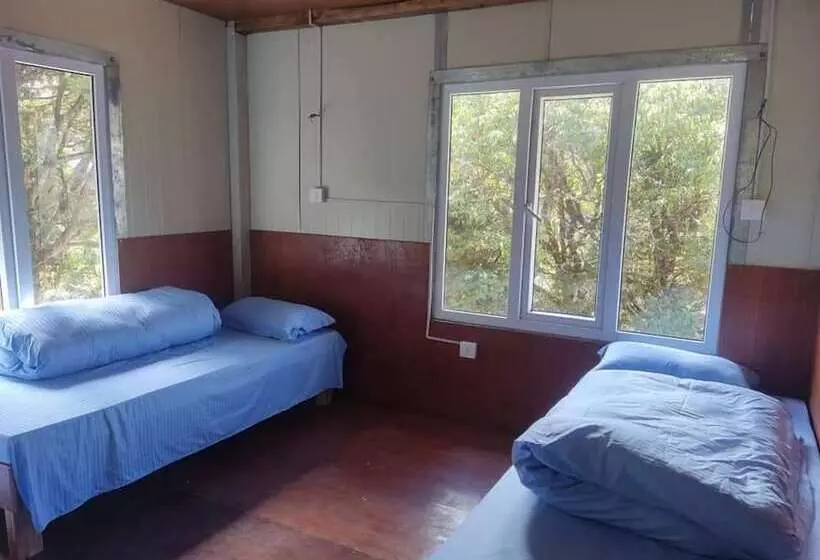 هتل Trekkers Lodge