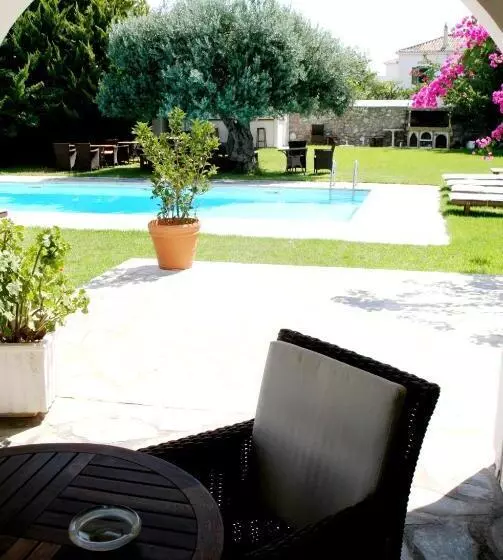 ホテル Villa Irini