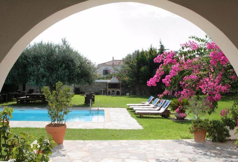 בית מלון כפרי Villa Irini