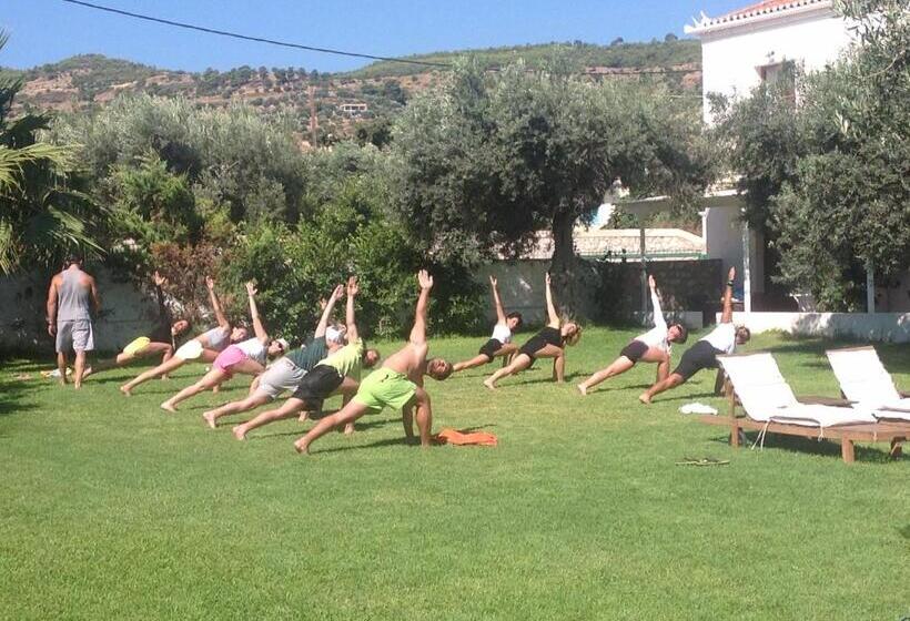 בית מלון כפרי Villa Irini