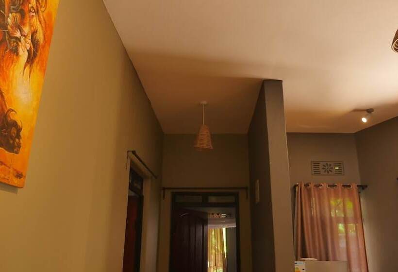 Jangwani River View Inn