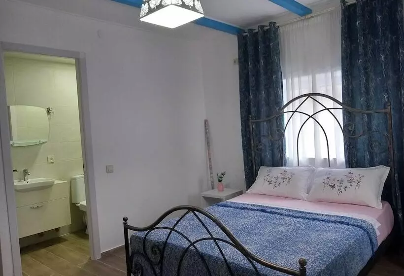 پانسیون Home Of Gnomes