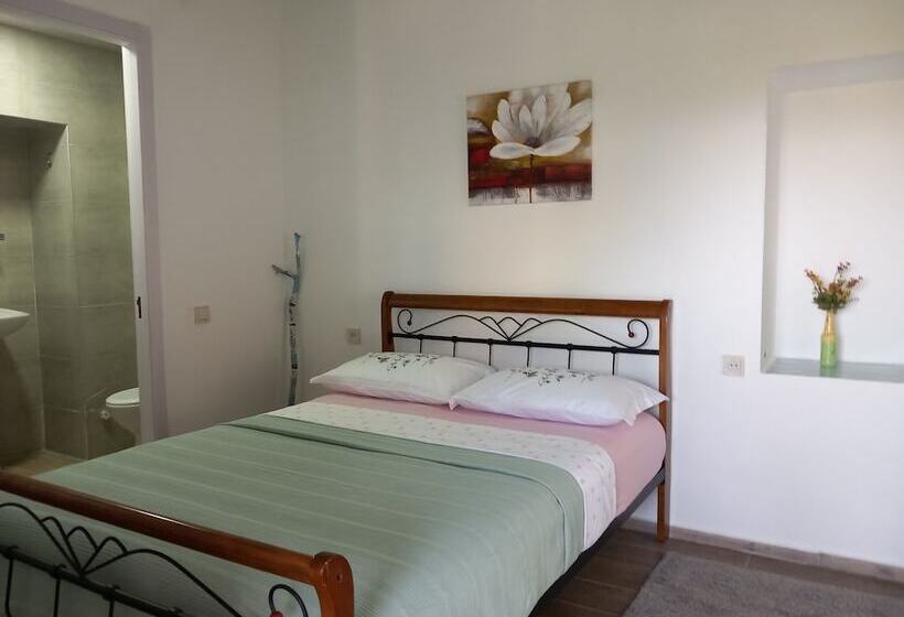 پانسیون Home Of Gnomes