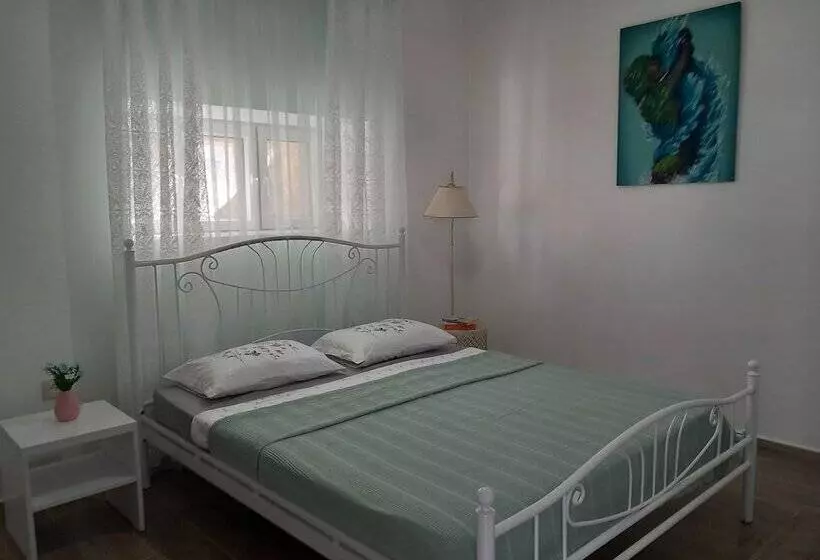 پانسیون Home Of Gnomes